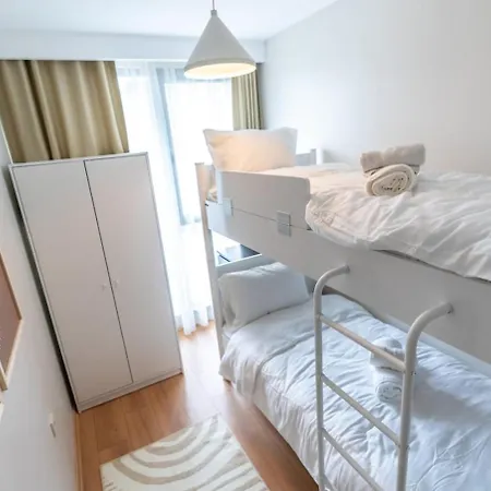Modern Stylish 2br Apt, Near Eyuep Sultan Mosque Apartment