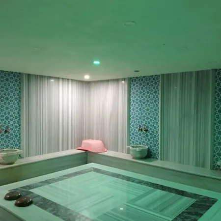 Apartman Modern Stylish 2br Apt, Near Eyuep Sultan Mosque *