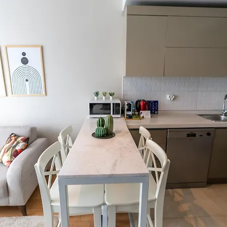 Modern Stylish 2br Apt, Near Eyuep Sultan Mosque Apartman Isztambul